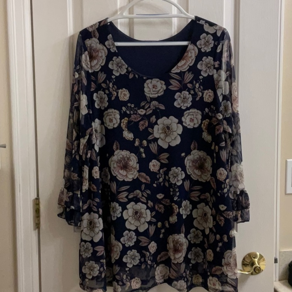 Papermoon flower navy woman’s blouse 2x